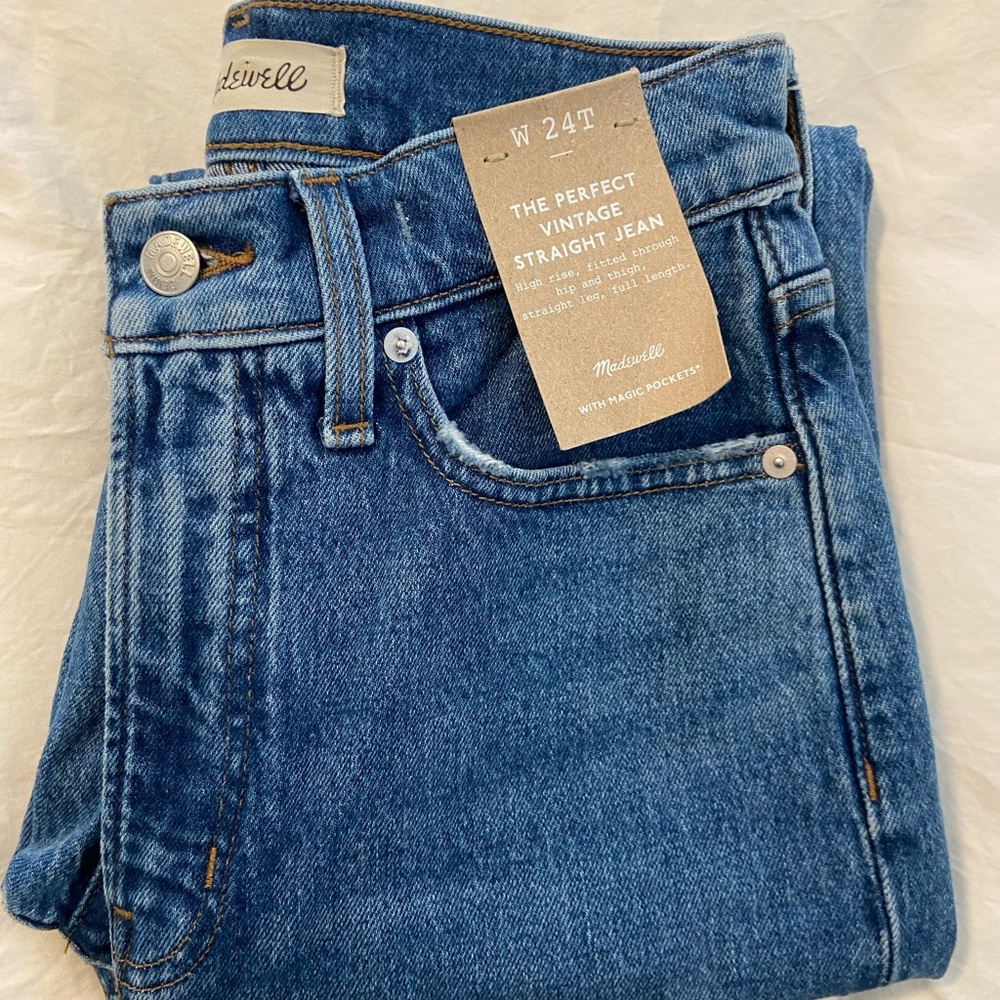 Madewell perfect vintage straight jean•NWT•24T